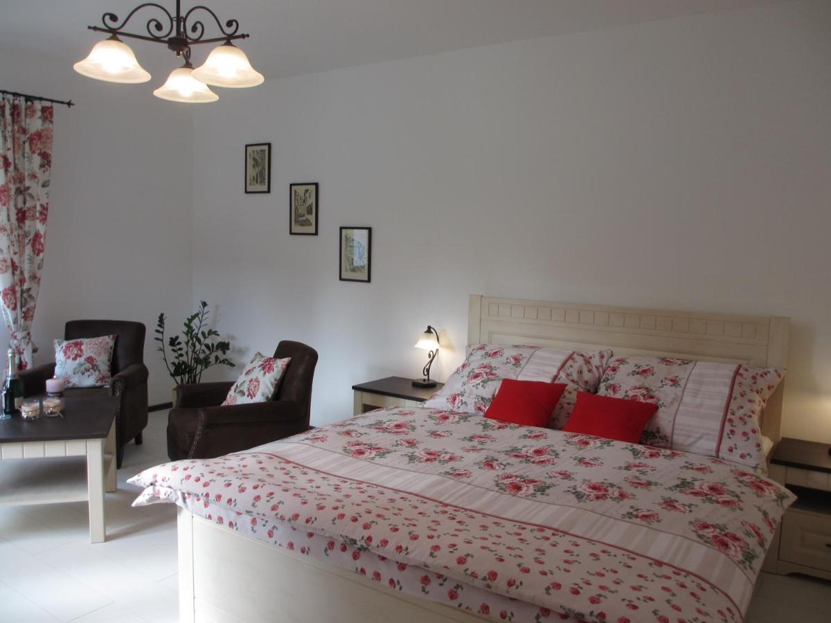 Apartmany U Prochazku Cesky Krumlov Exterior photo